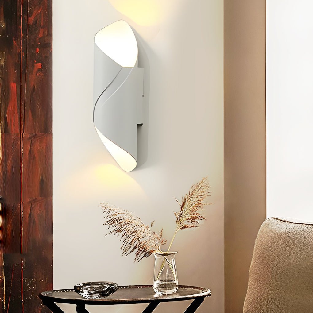 Outdoor LED Wall Light Waterproof Aluminum Garden Porch Lamp