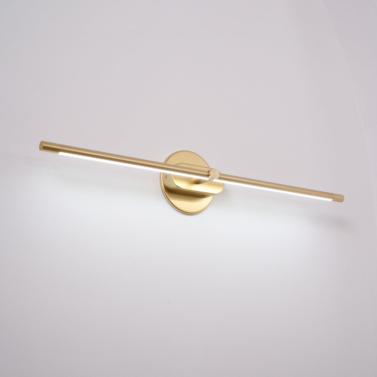Lumenora | Cordless Linear Wall Lamp with USB Rechargeable Battery and Touch Dimmer