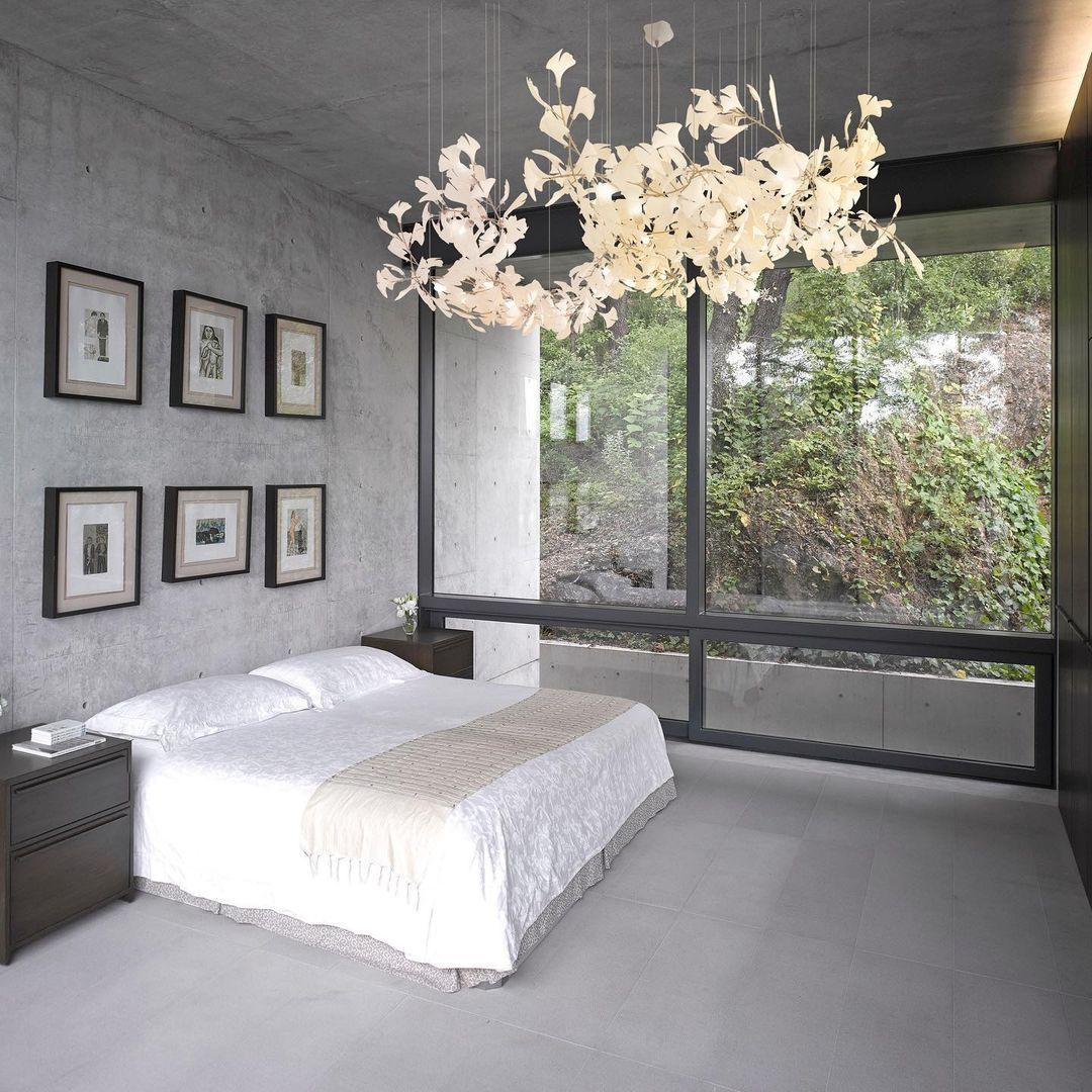 Smokara Smoked Glass Globe Pendant Lamp: Soft, Warm Light with a Vintage-Meets-Modern Look