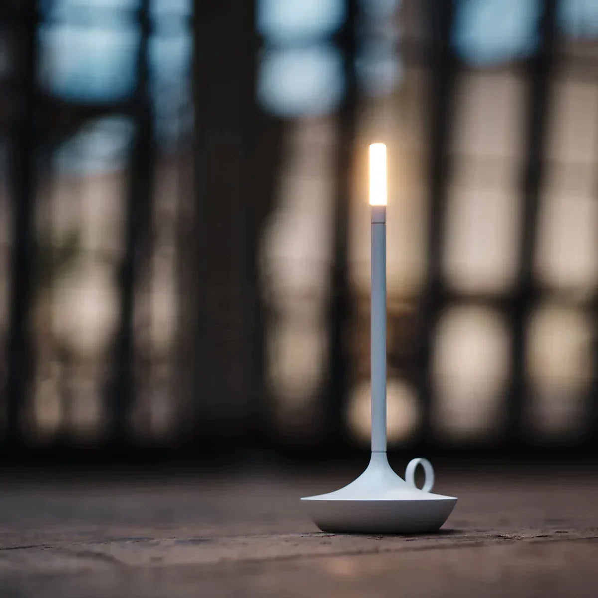 Giavi LED Candlelight Table Lamp Dimmable USB Rechargeable Portable