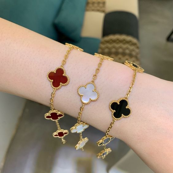 14K Gold Plated Clover Charm Bracelet Stainless Steel Flower Bracelet