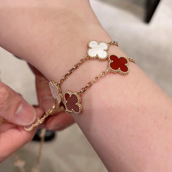 14K Gold Plated Clover Charm Bracelet Stainless Steel Flower Bracelet