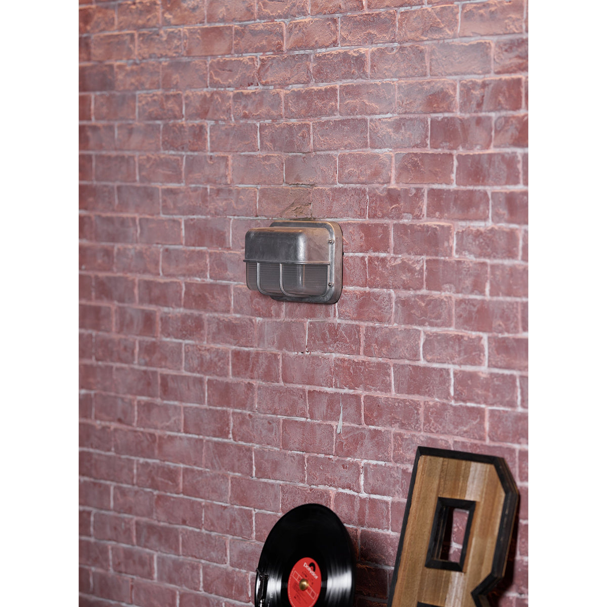 Aluminum Outdoor Bulkhead Wall Sconce with Sealed Glass | Weather-Resistant Light