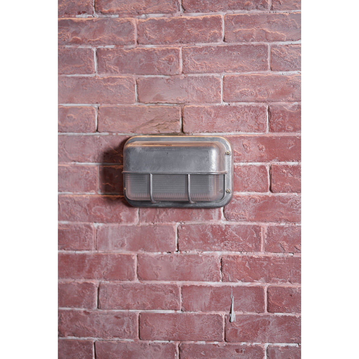 Aluminum Outdoor Bulkhead Wall Sconce with Sealed Glass | Weather-Resistant Light