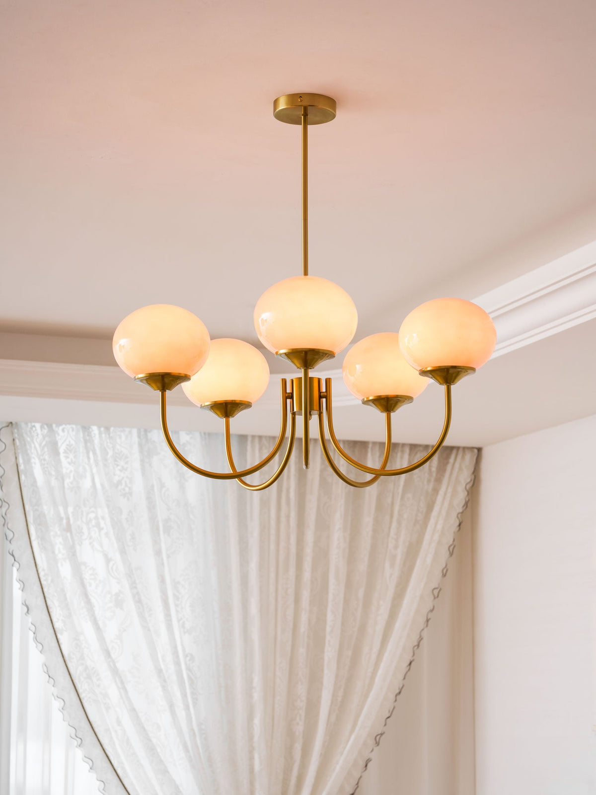 Marshmallow | Modern Glass Bubble Chandelier with Hand-Sprayed Pink Shades