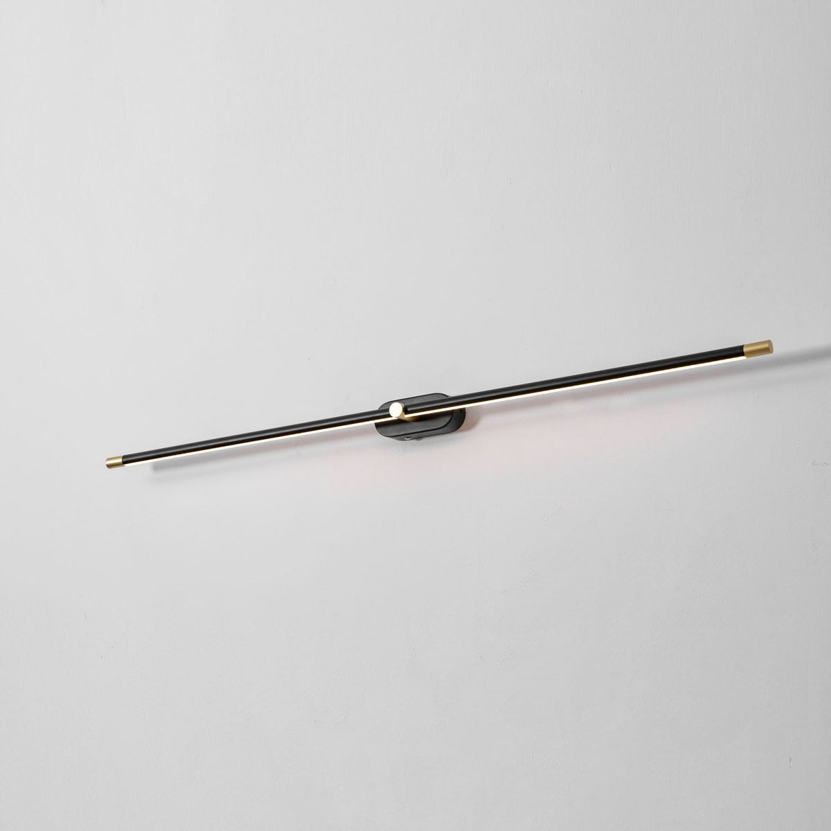 Lumenora | Cordless Linear Wall Lamp with USB Rechargeable Battery and Touch Dimmer