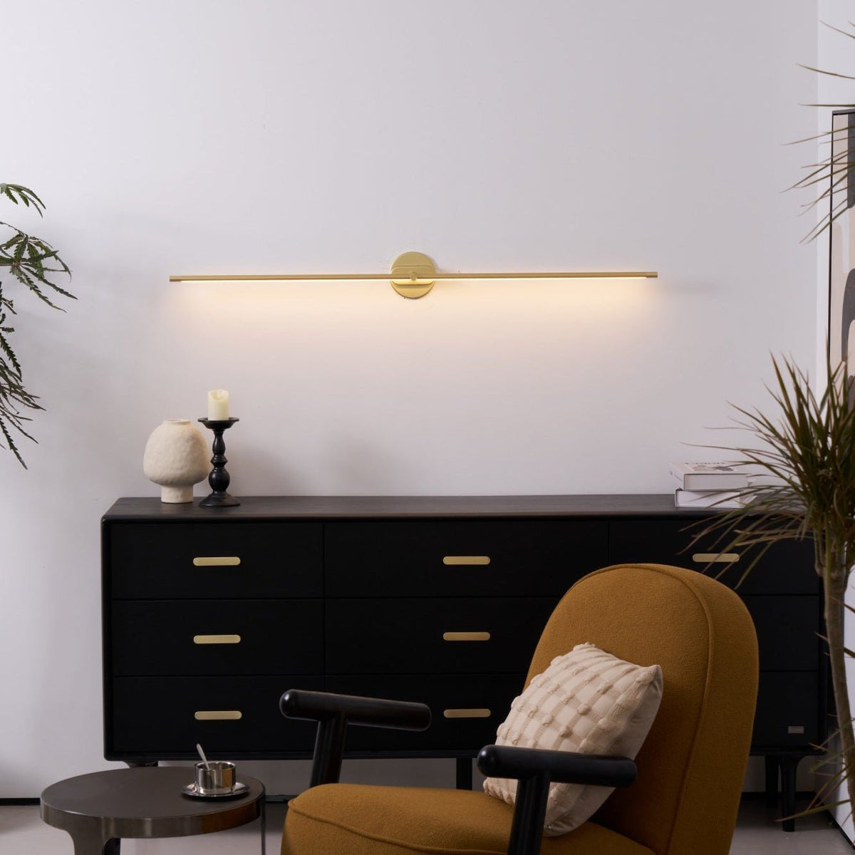 Linora | Linear LED Wall Sconce with Dimmable Warm Light | Metal Vanity Lamp for Mirrors