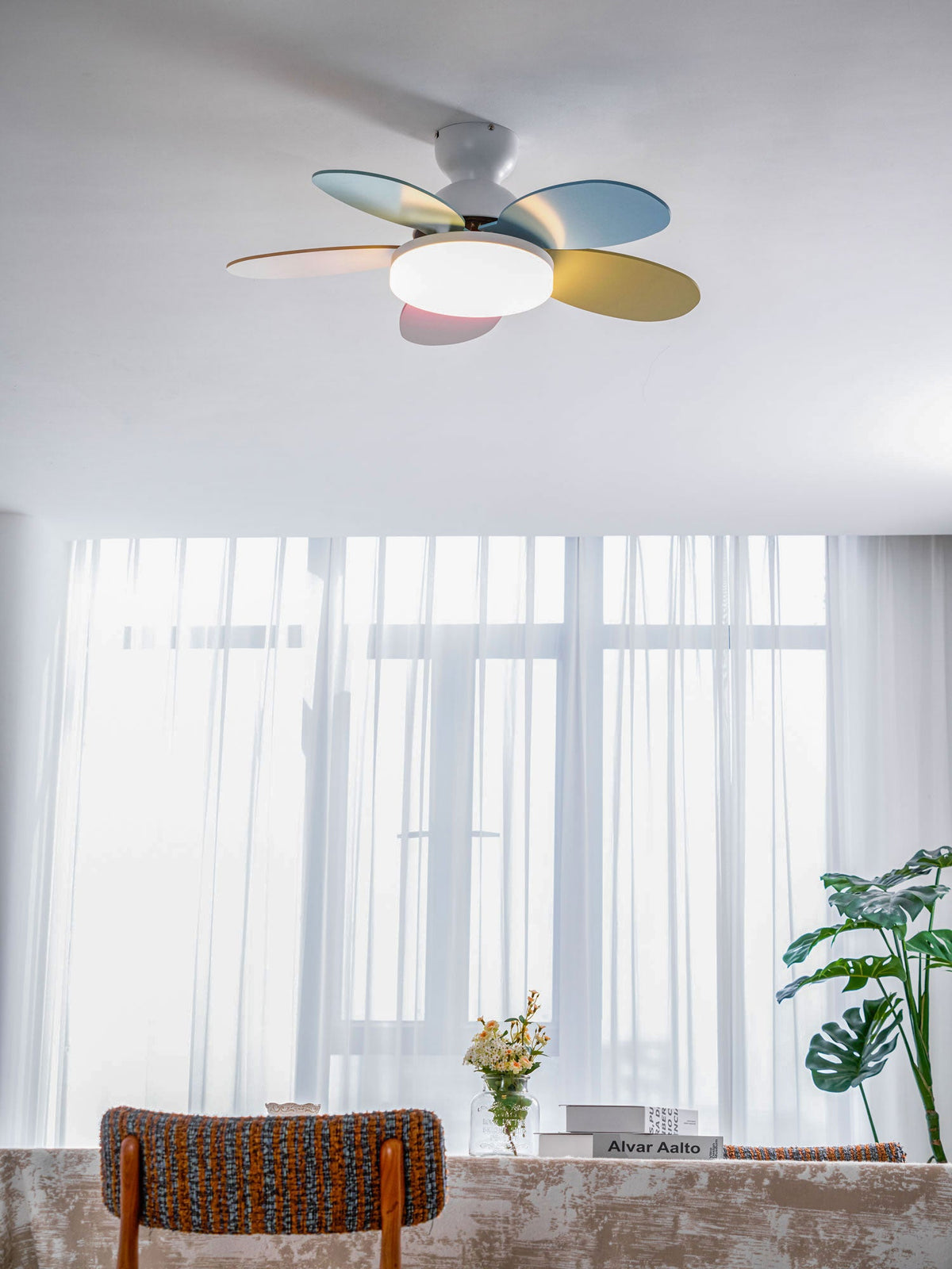 Petalux | Modern Ceiling Fan with LED Light and Remote | Quiet DC Motor for Living Rooms