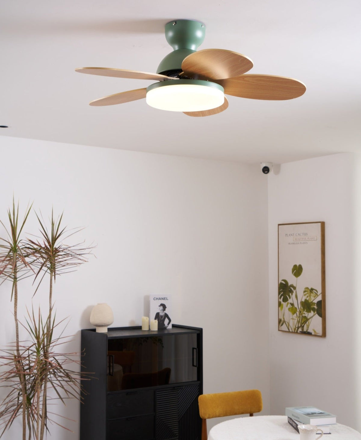 Petalux | Modern Ceiling Fan with LED Light and Remote | Quiet DC Motor for Living Rooms
