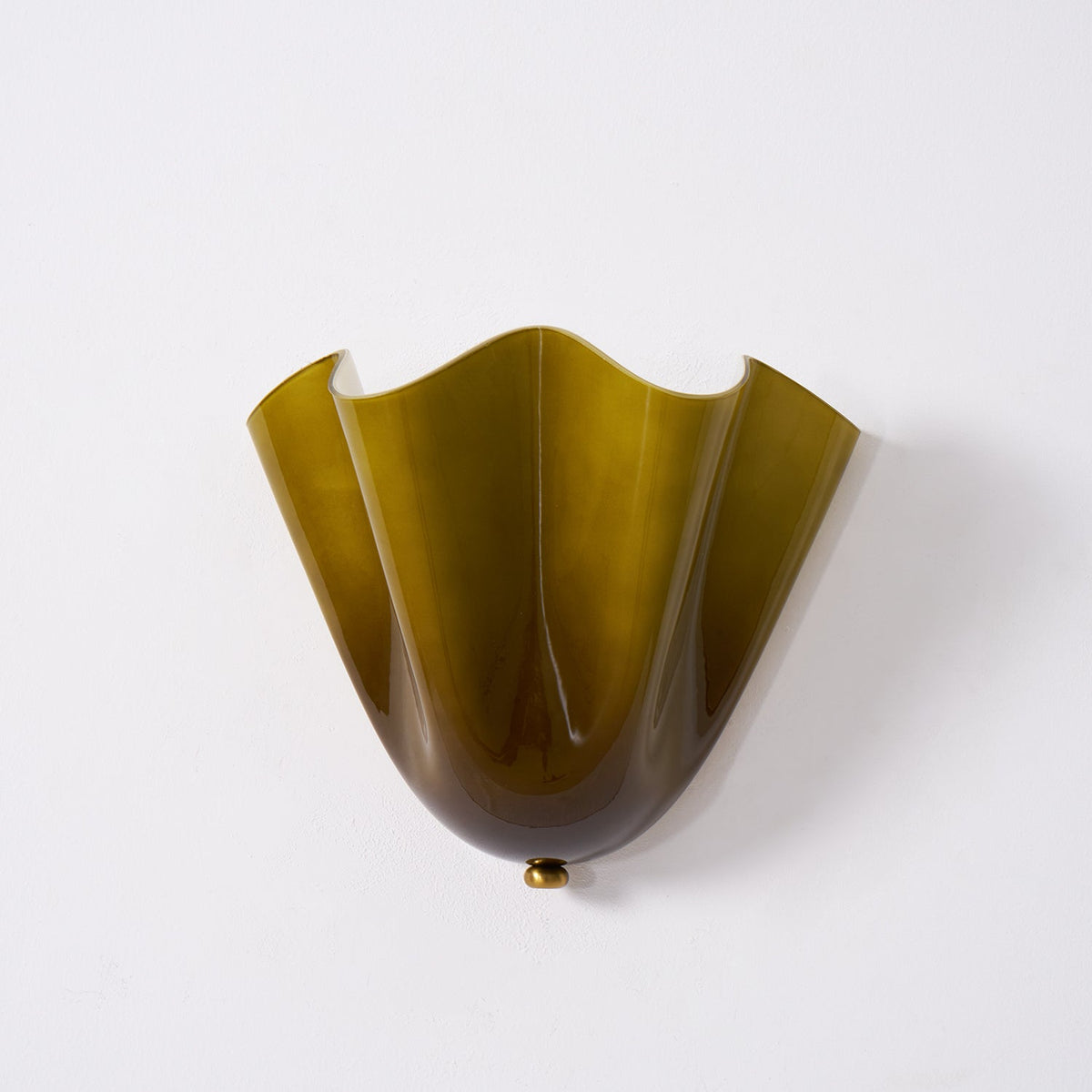 Petala | Hand Blown Glass Wall Sconce with Curved Shade, Dimmable Wall Lamp for Bedrooms