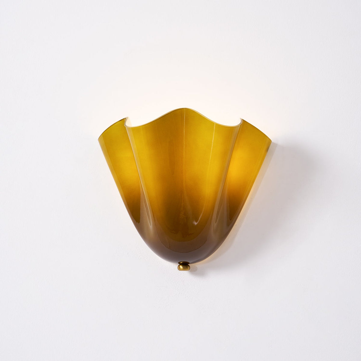 Petala | Hand Blown Glass Wall Sconce with Curved Shade, Dimmable Wall Lamp for Bedrooms