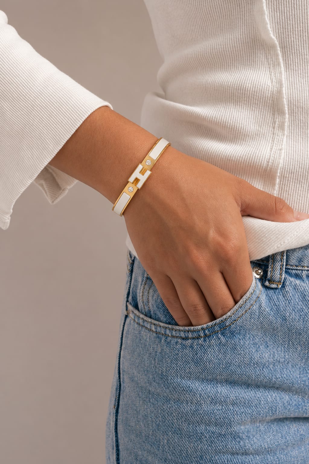 18K Gold-Plated H Bracelet | Elegant Minimalist Design for Everyday Wear and Special Occasions
