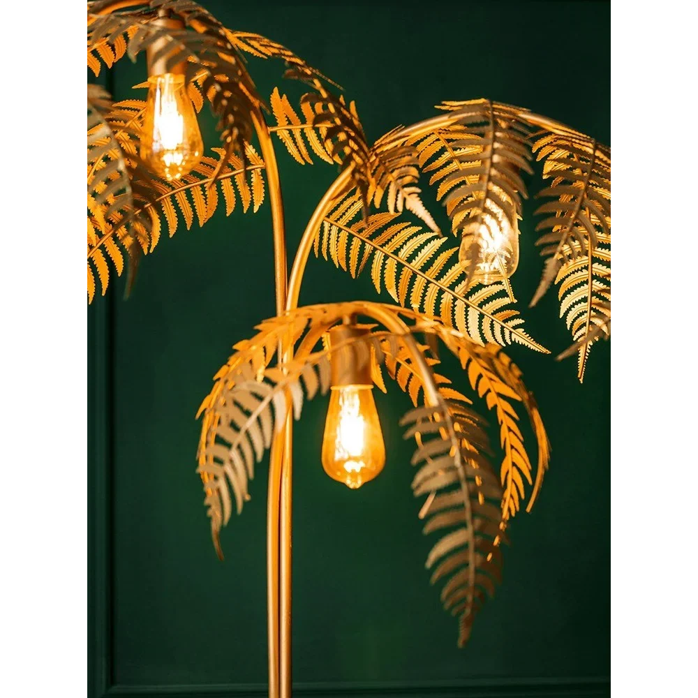 Gold Palm Tree Floor Lamp with Sculptural Fronds | Art Deco Light for Living Room