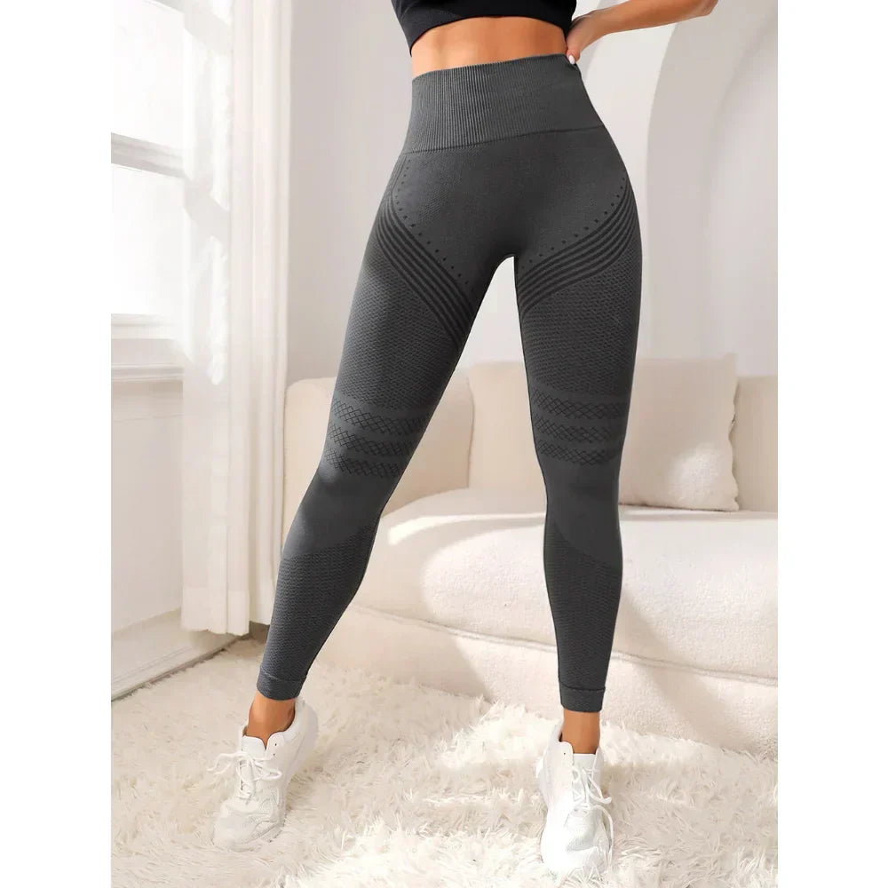 Seamless High-Waist Leggings with Scrunch Seam Detail | Workout Activewear