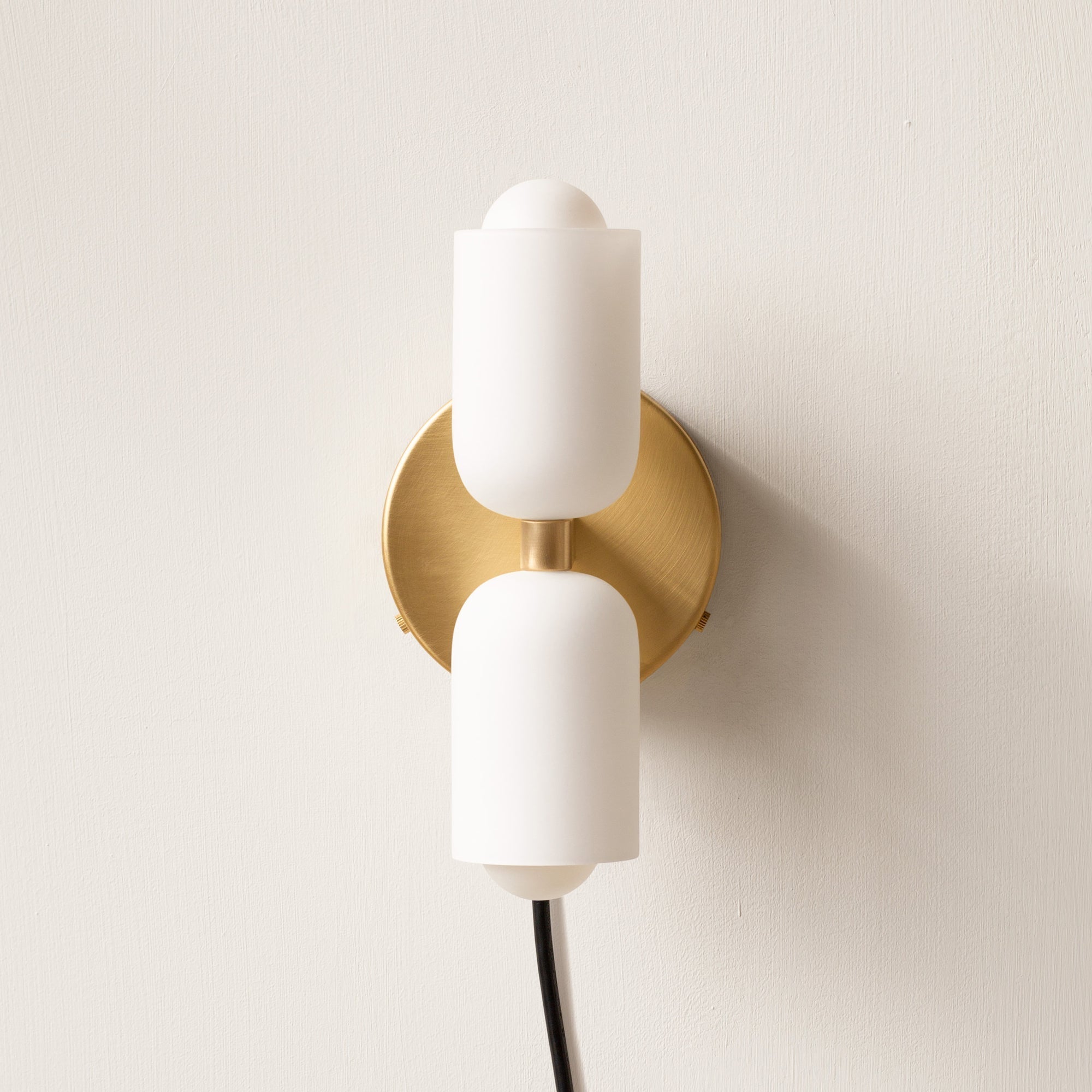 Up Down Wall Light Modern LED Wall Sconce with Acrylic Shades
