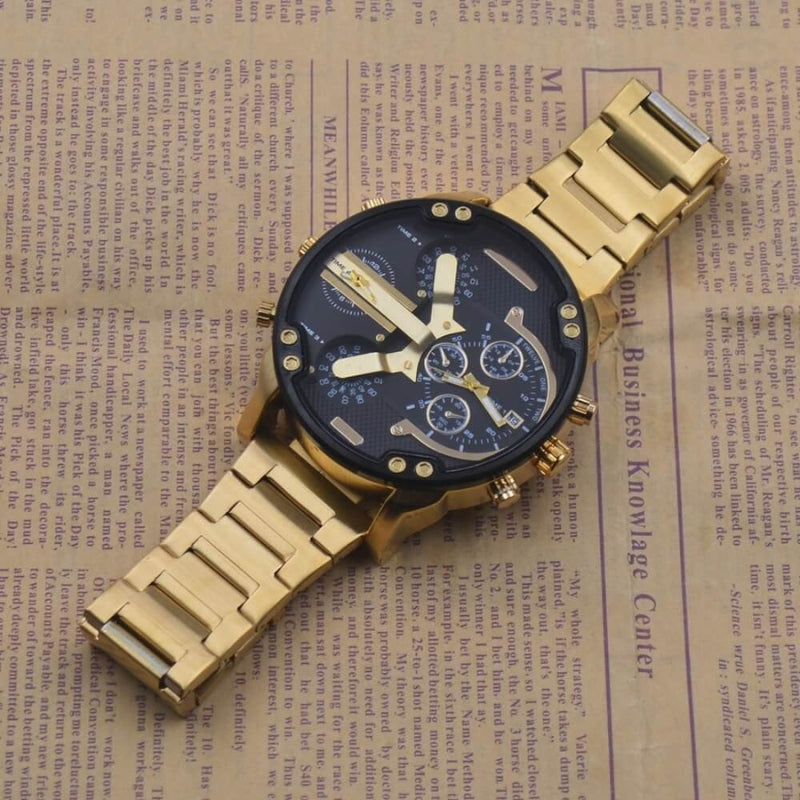 Men’s Chronograph Watch Date Display Adjustable Strap Splash Resistant