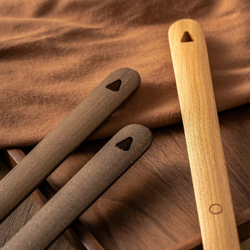 Extra Long Handle Shoe Horn Ergonomic Shoe Helper for Easy On Shoes