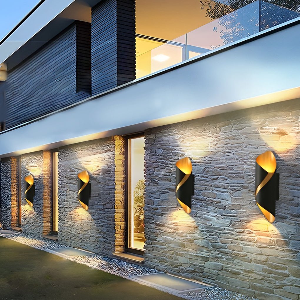 Outdoor LED Wall Light Waterproof Aluminum Garden Porch Lamp