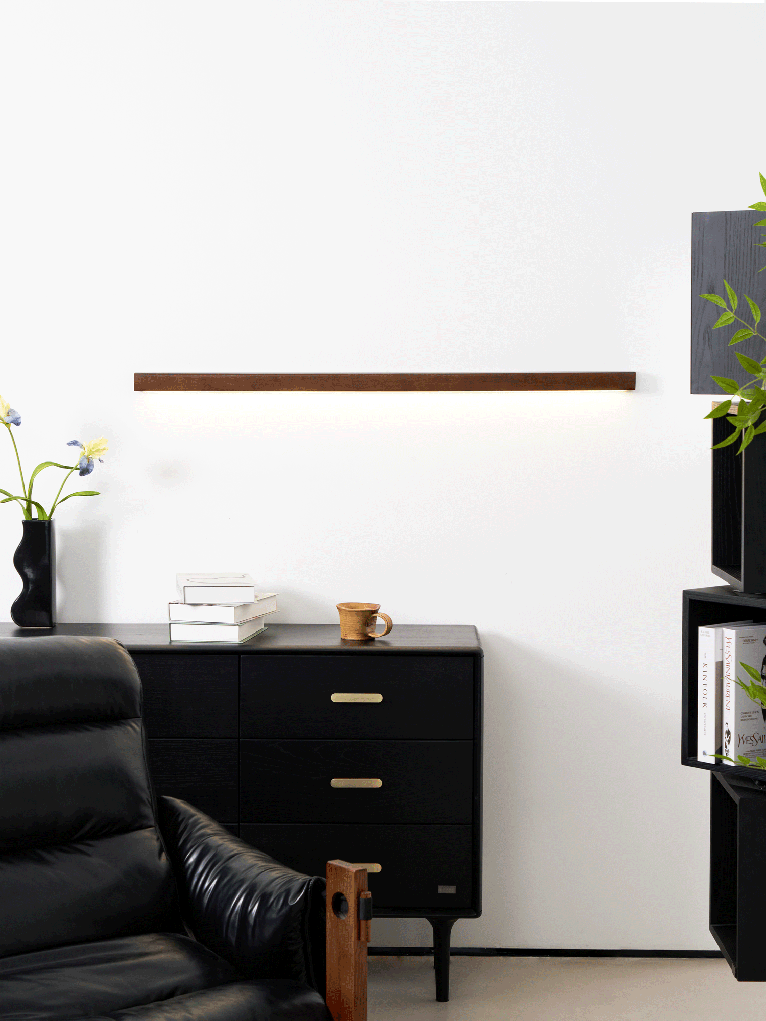 Woodline | Linear Pine Wood Wall Light with Dual Mount Design | LED Sconce for Entryways