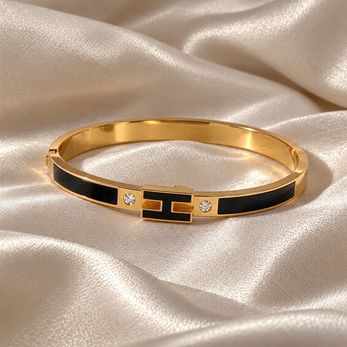 18K Gold-Plated H Bracelet | Elegant Minimalist Design for Everyday Wear and Special Occasions