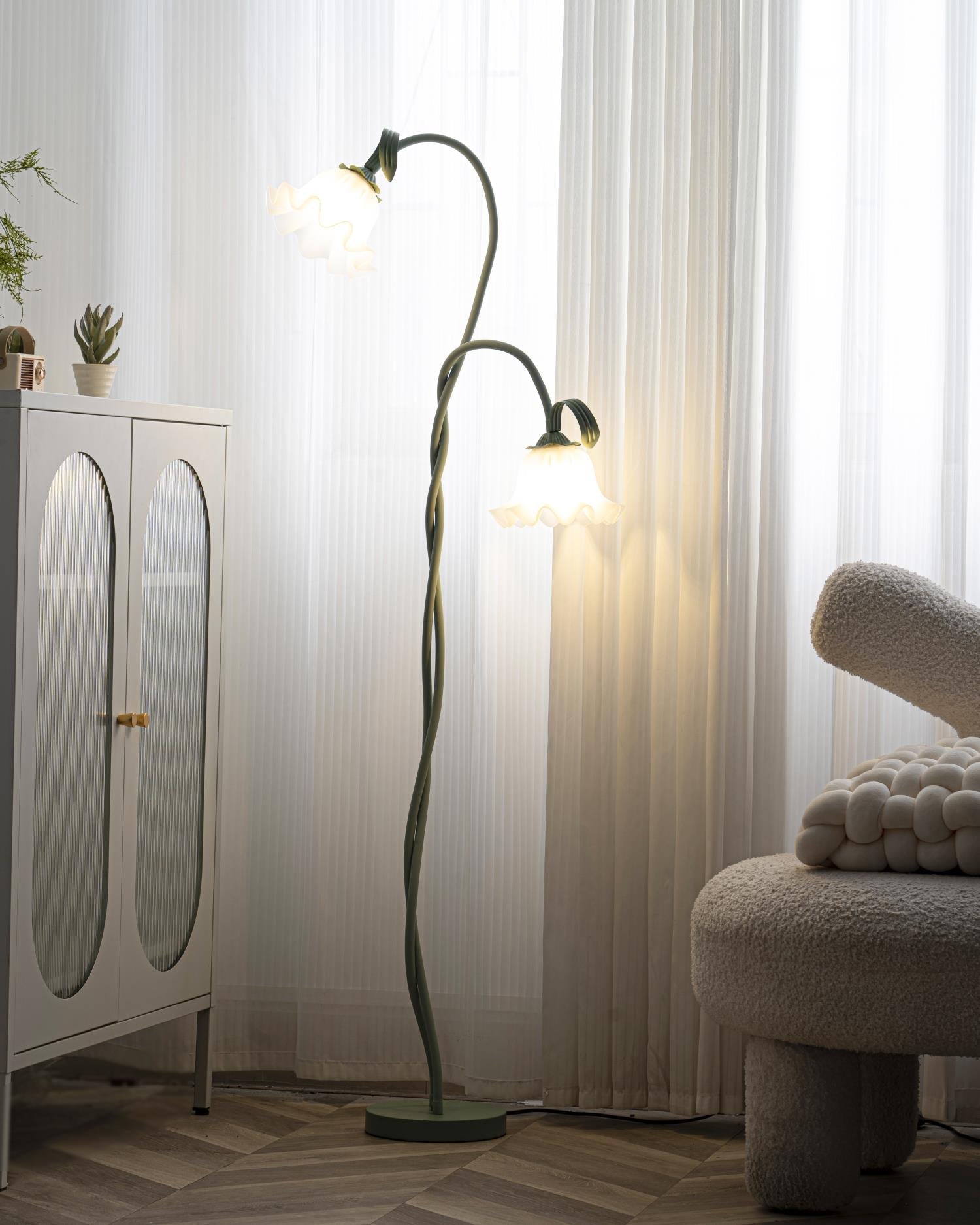 Calla Flower Floor Lamp Matte Green