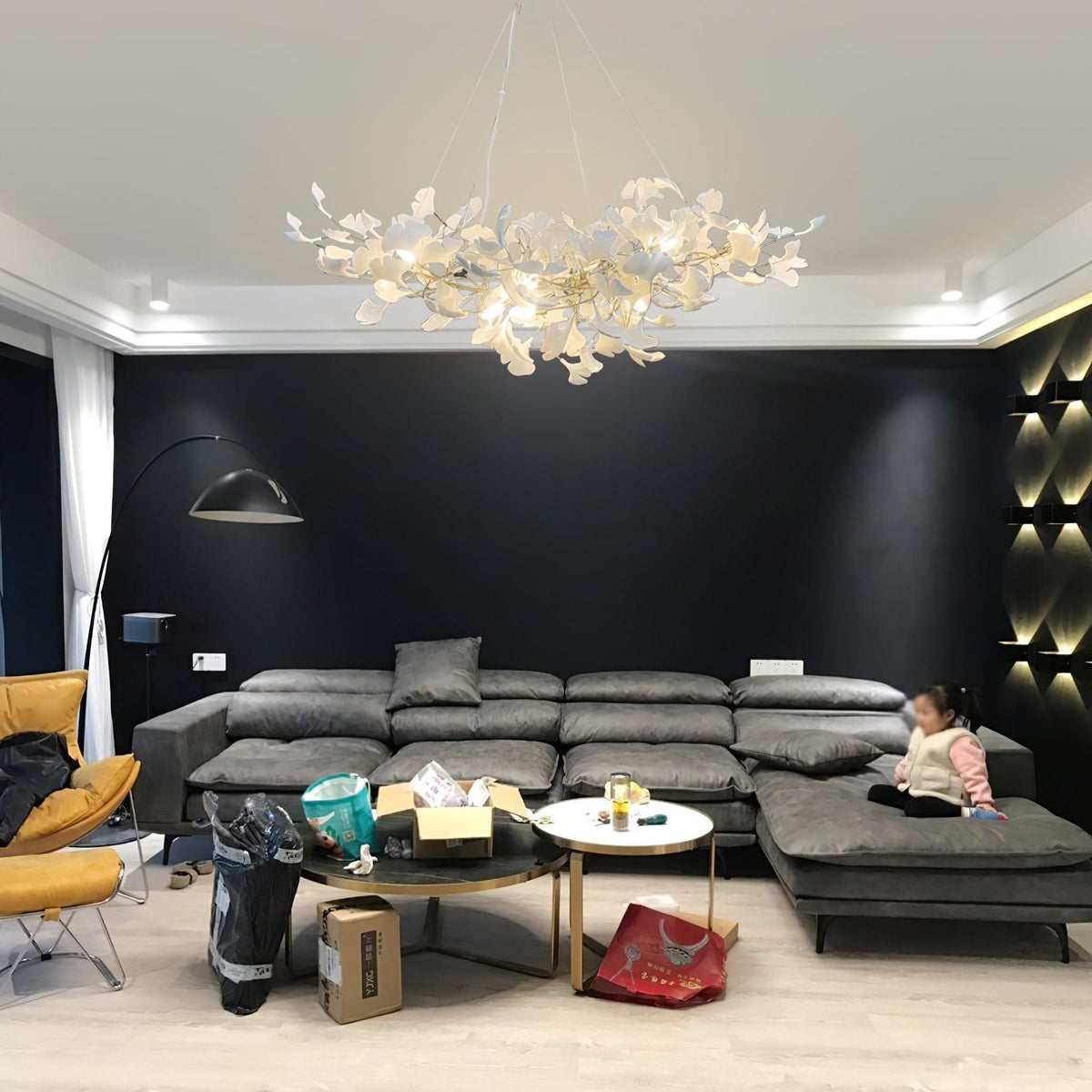 Smokara Smoked Glass Globe Pendant Lamp: Soft, Warm Light with a Vintage-Meets-Modern Look
