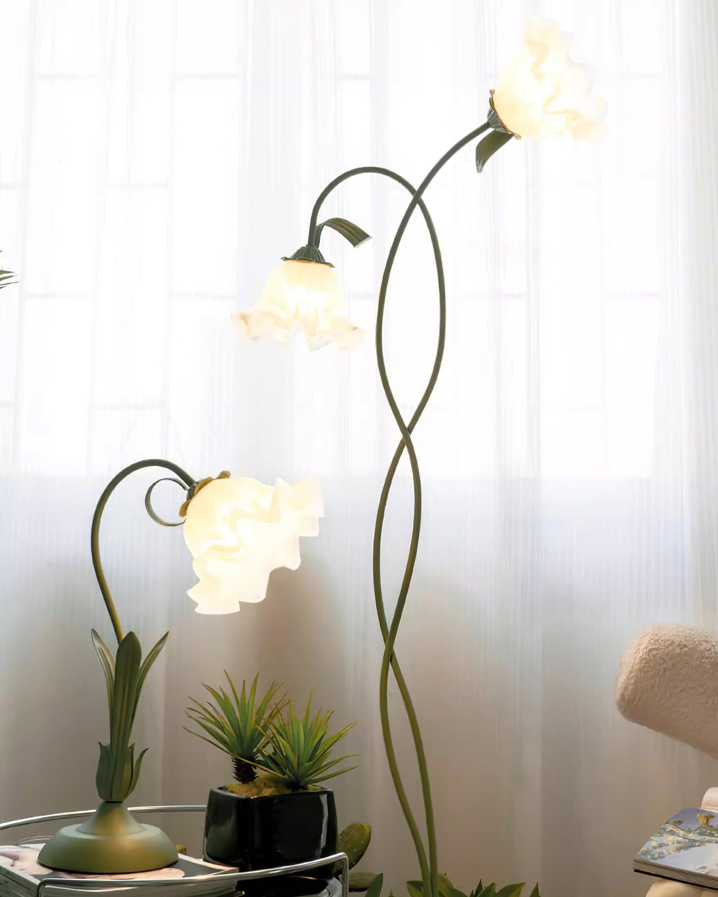 Calla Flower Floor Lamp Matte Green