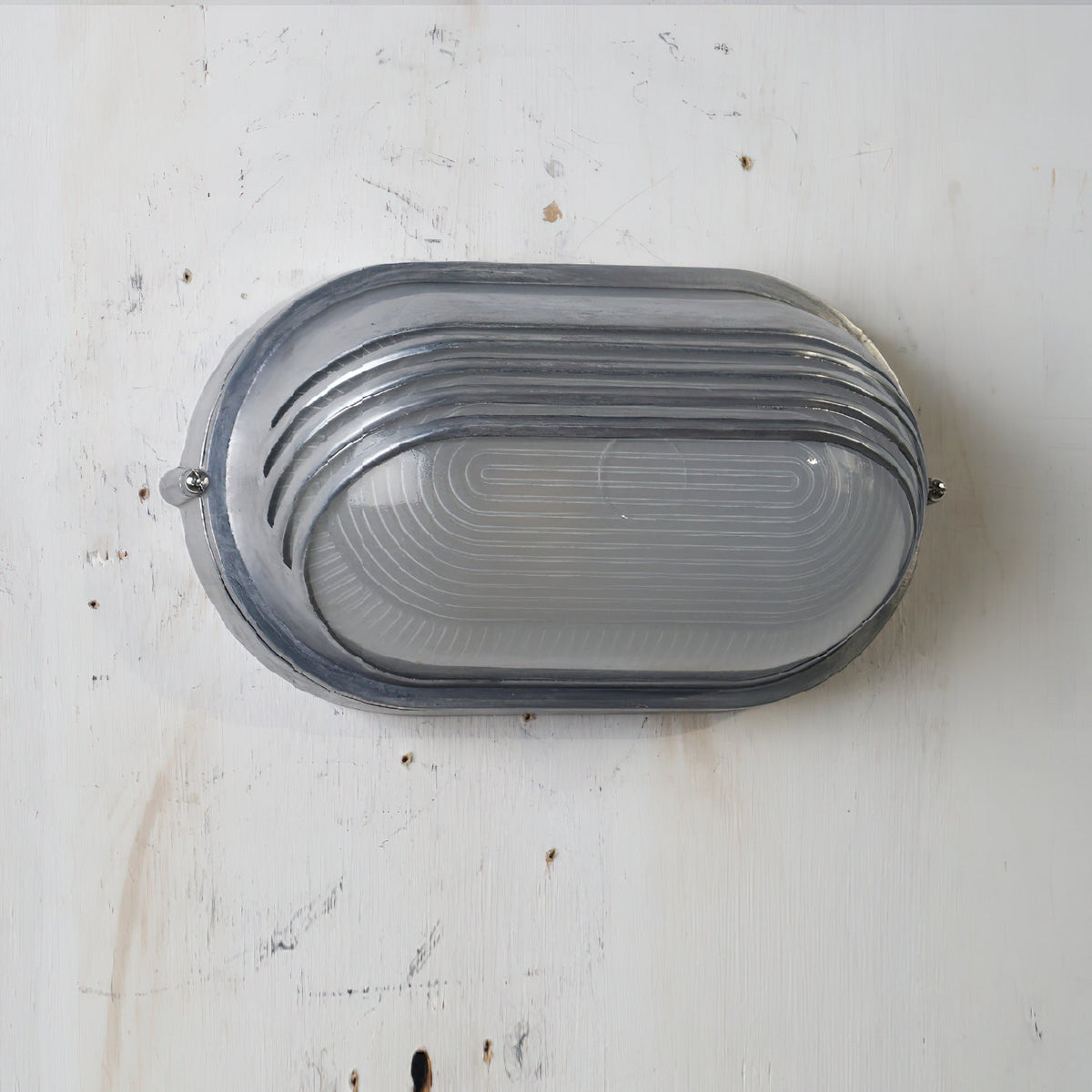 Aluminum Outdoor Bulkhead Wall Sconce with Sealed Glass | Weather-Resistant Light