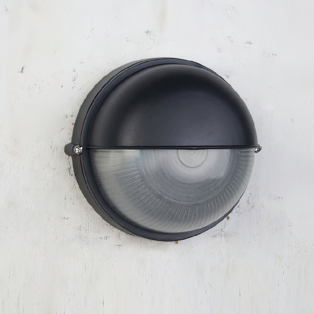 Aluminum Outdoor Bulkhead Wall Sconce with Sealed Glass | Weather-Resistant Light