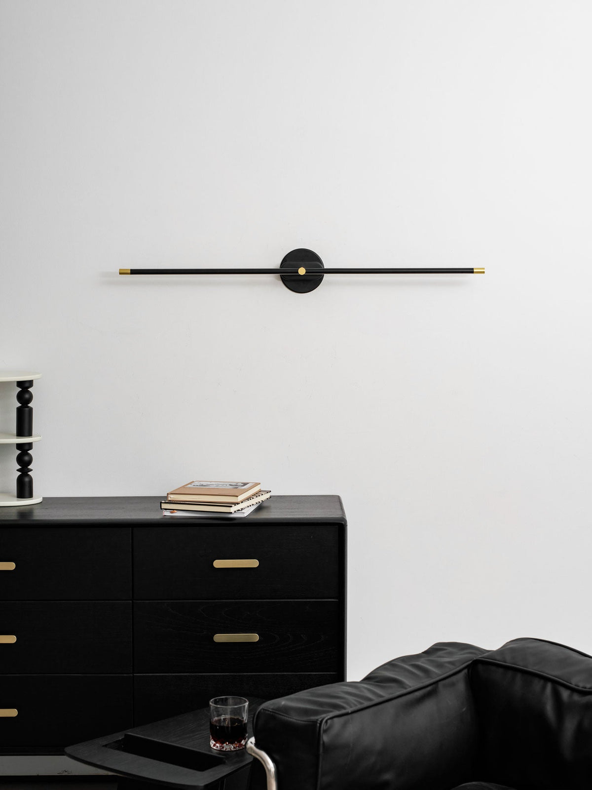 Linora | Linear LED Wall Sconce with Dimmable Warm Light | Metal Vanity Lamp for Mirrors