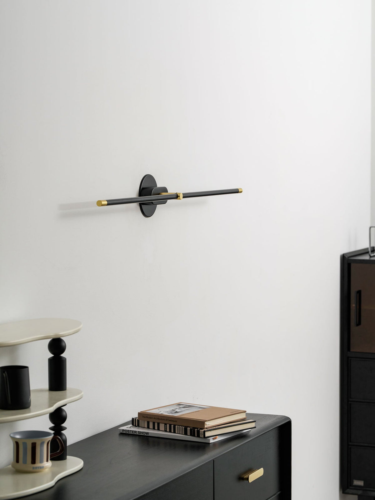 Linora | Linear LED Wall Sconce with Dimmable Warm Light | Metal Vanity Lamp for Mirrors