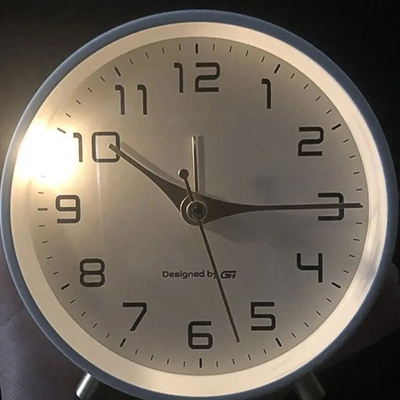 Scandinavian Silent Table Clock Battery Operated Minimalist Desk Clock
