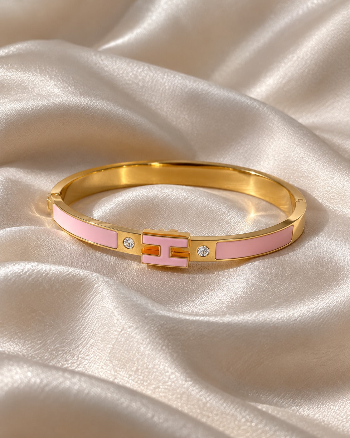 18K Gold-Plated H Bracelet | Elegant Minimalist Design for Everyday Wear and Special Occasions