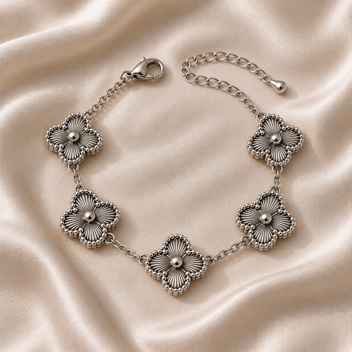 Bloom Line | 18K Gold-Plated Bracelet with Floral Design for Elegant Everyday Styling