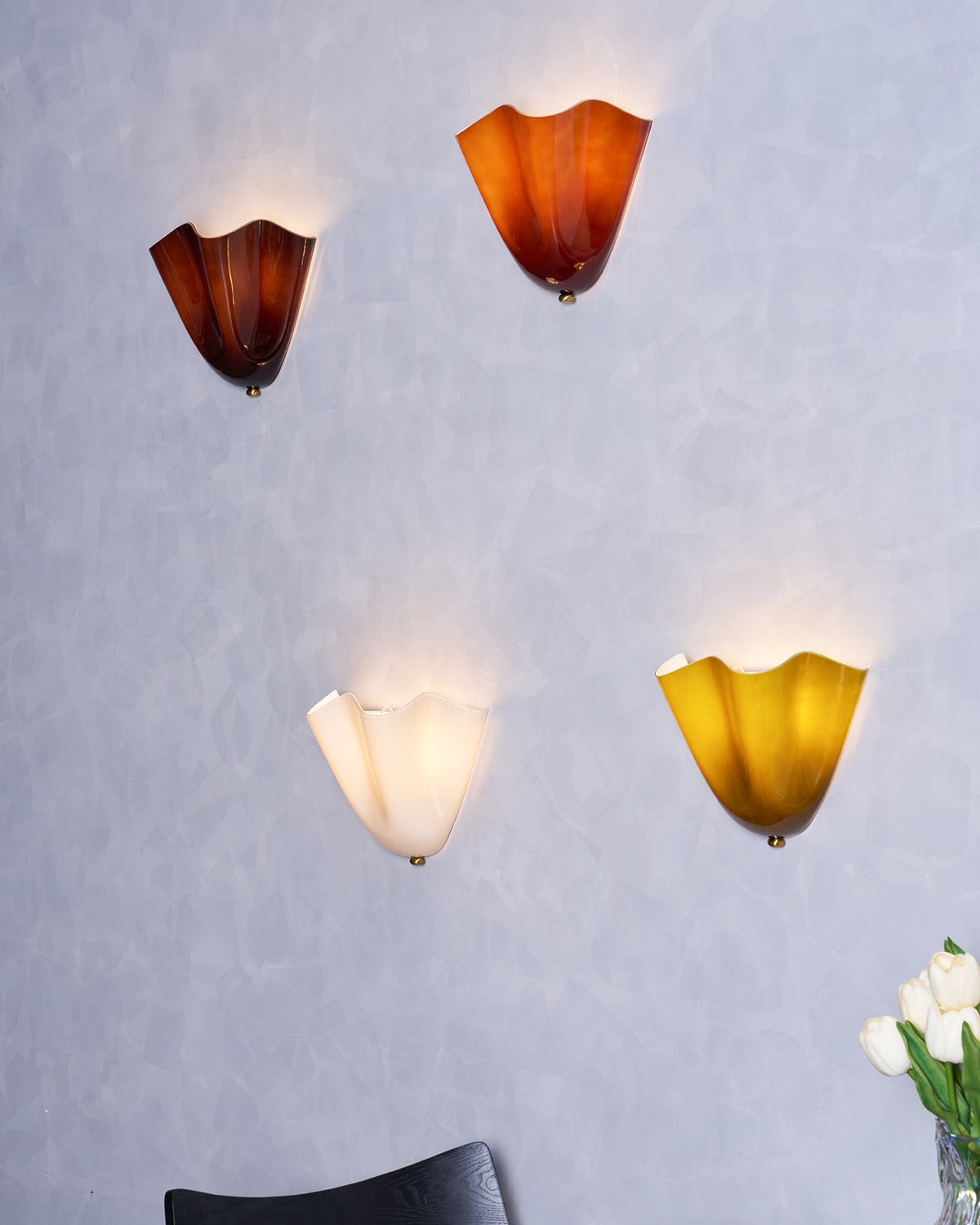 Petala | Hand Blown Glass Wall Sconce with Curved Shade, Dimmable Wall Lamp for Bedrooms